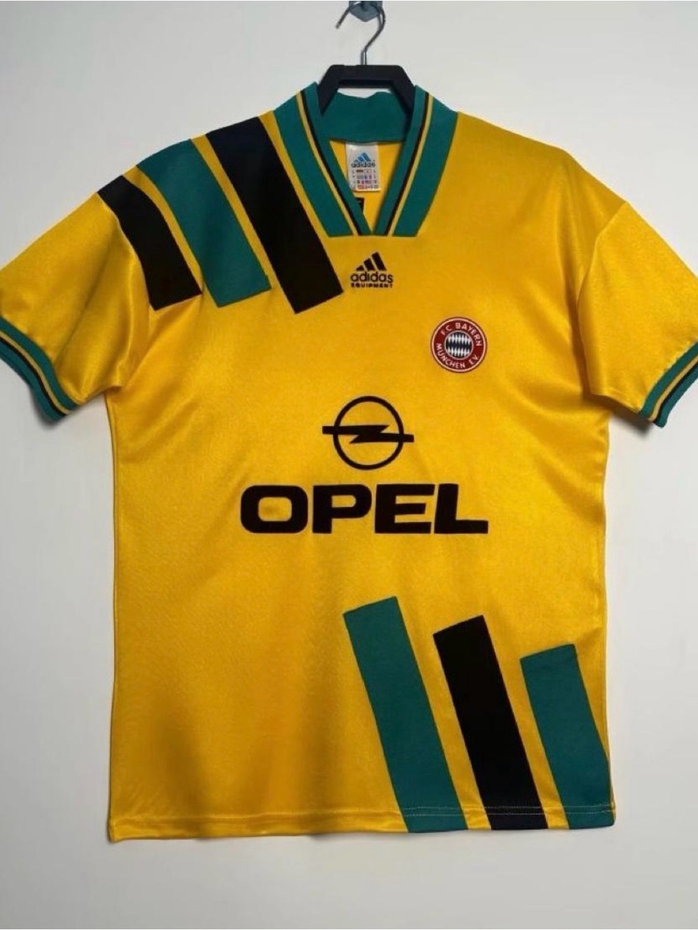 Bayern Munich 90/91 Away Jersey